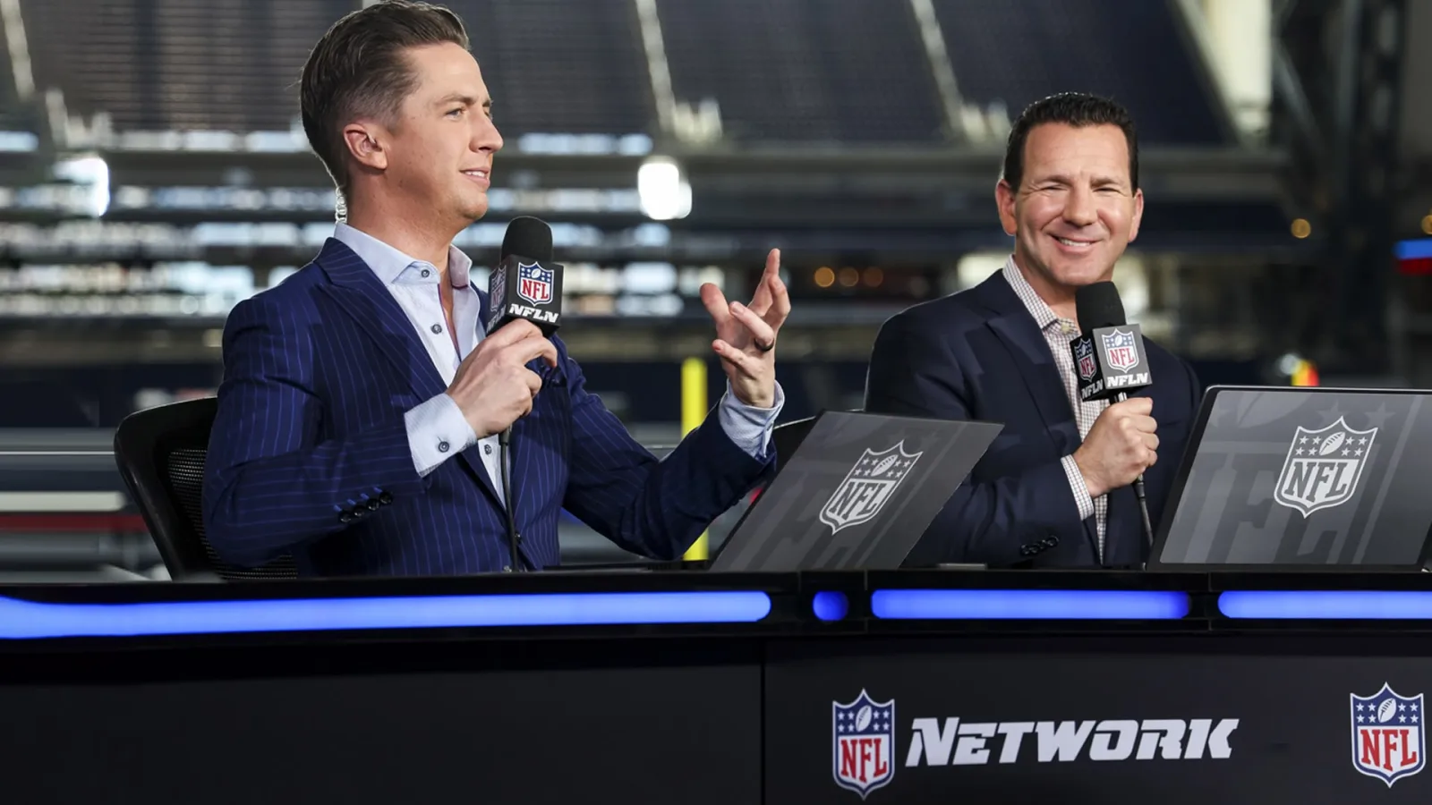 Live NFL: The Insiders artwork